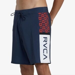 RVCA Apex 2 Trunk 33